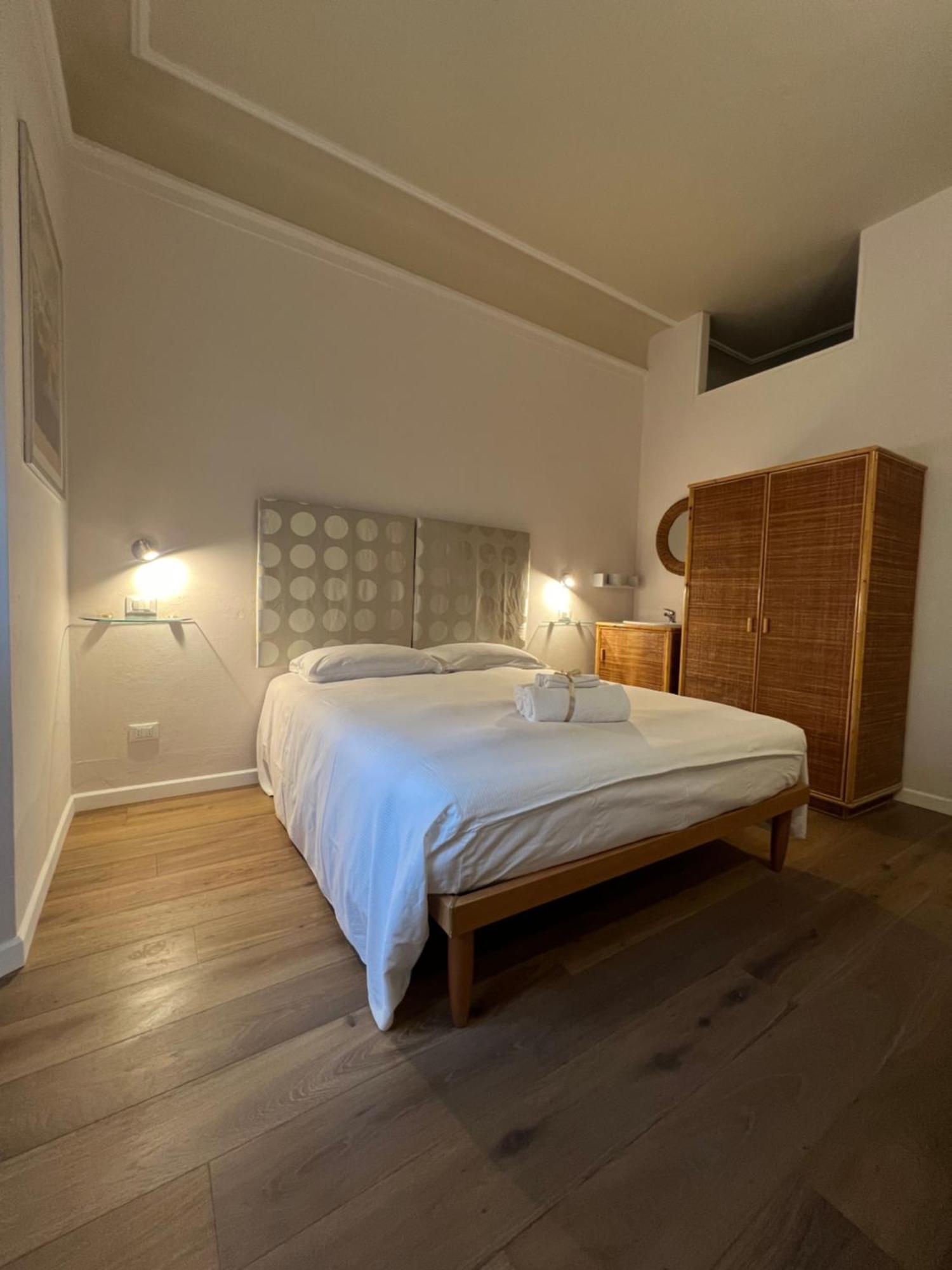 Bed&Bed Cassia Bed & Breakfast Florence Exterior photo